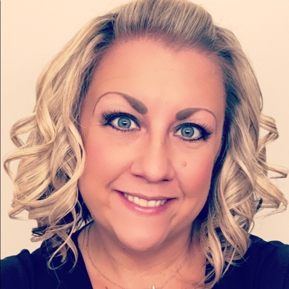 Meet your Posher, Julie